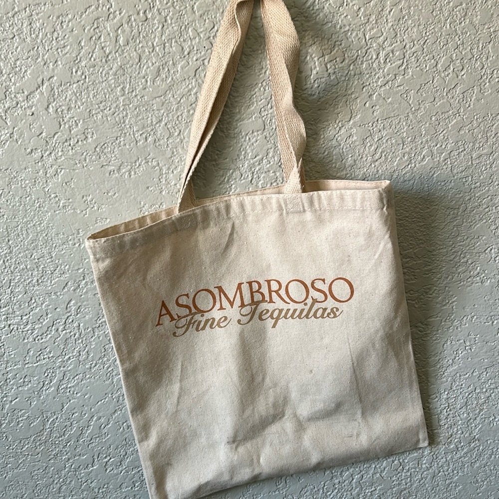 Knucklenoggin Whiskey tote